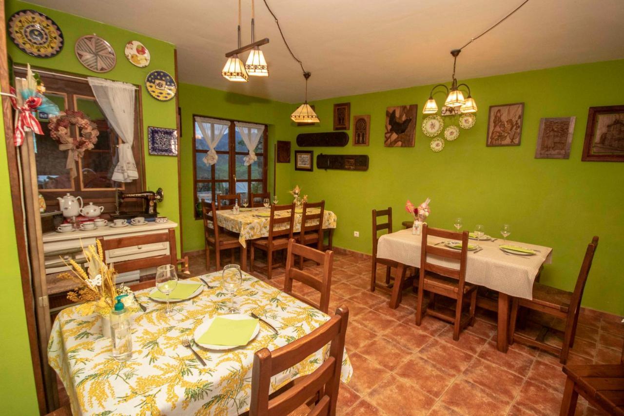 Casa Les Pedroses Apartman Campiellos Kültér fotó